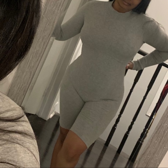Grey ribbed long-sleeve playsuit - Picture 6 of 6